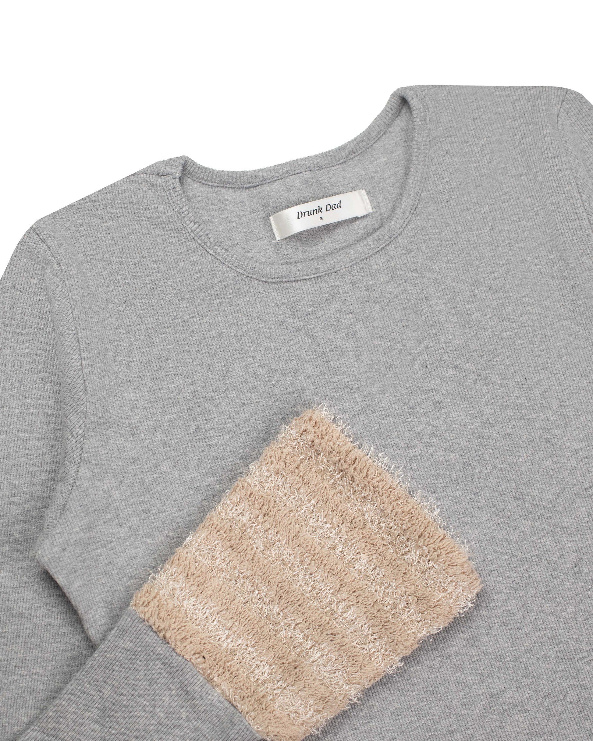 Bluff Top in Grey