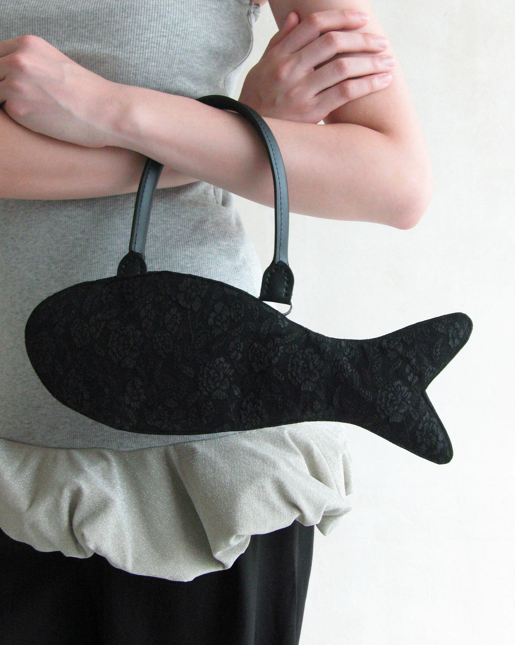 Fish Hand Bag in Black