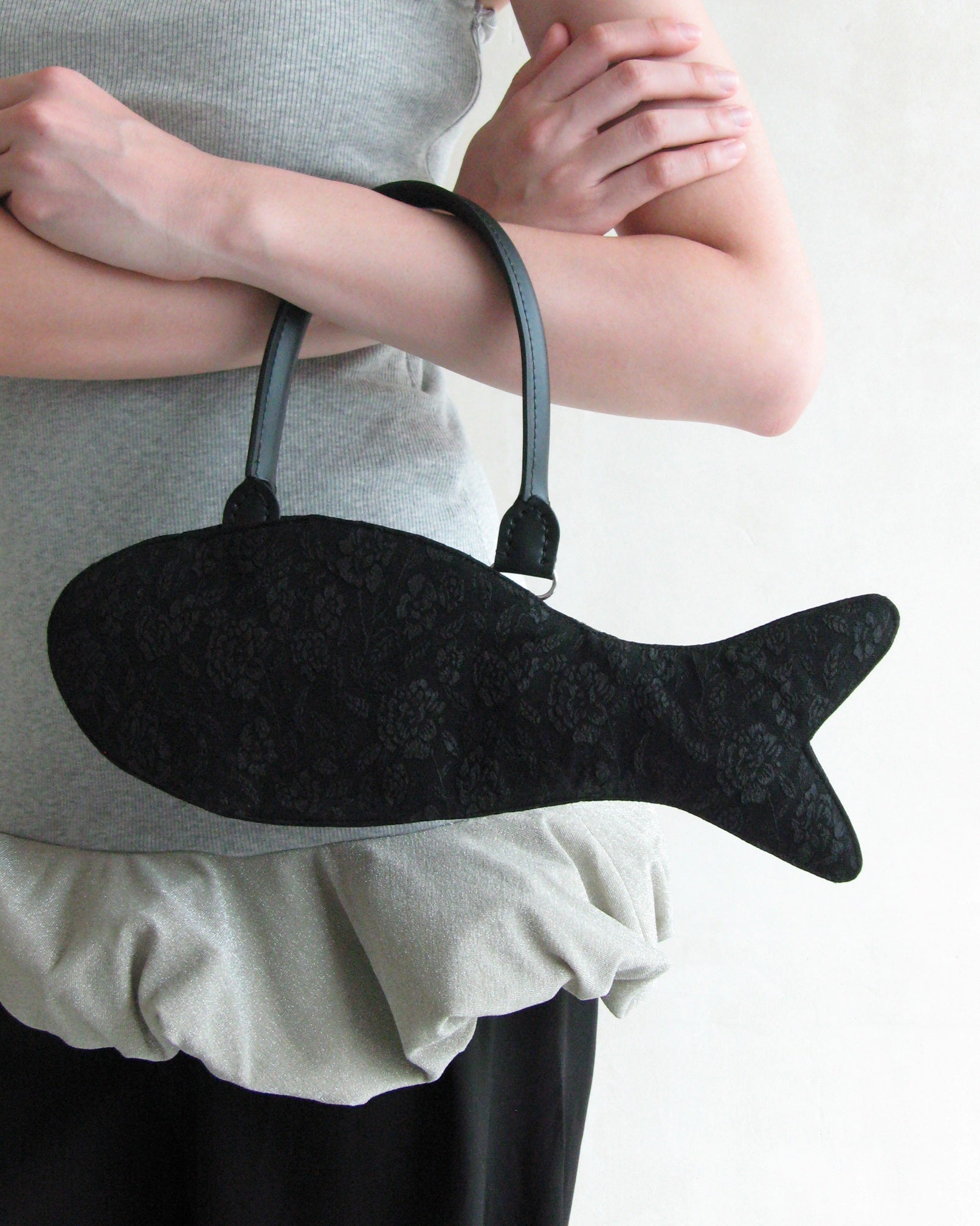 Fish Hand Bag in Black