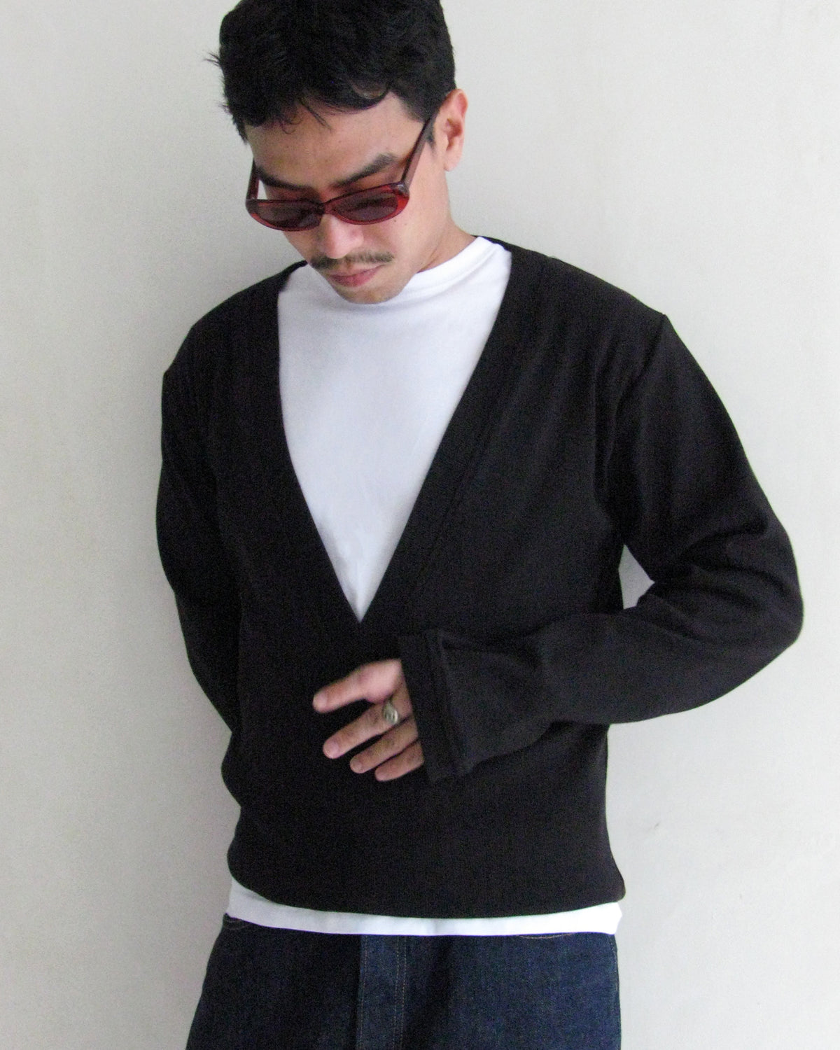 Extra Low V-Neck Sweater in Black