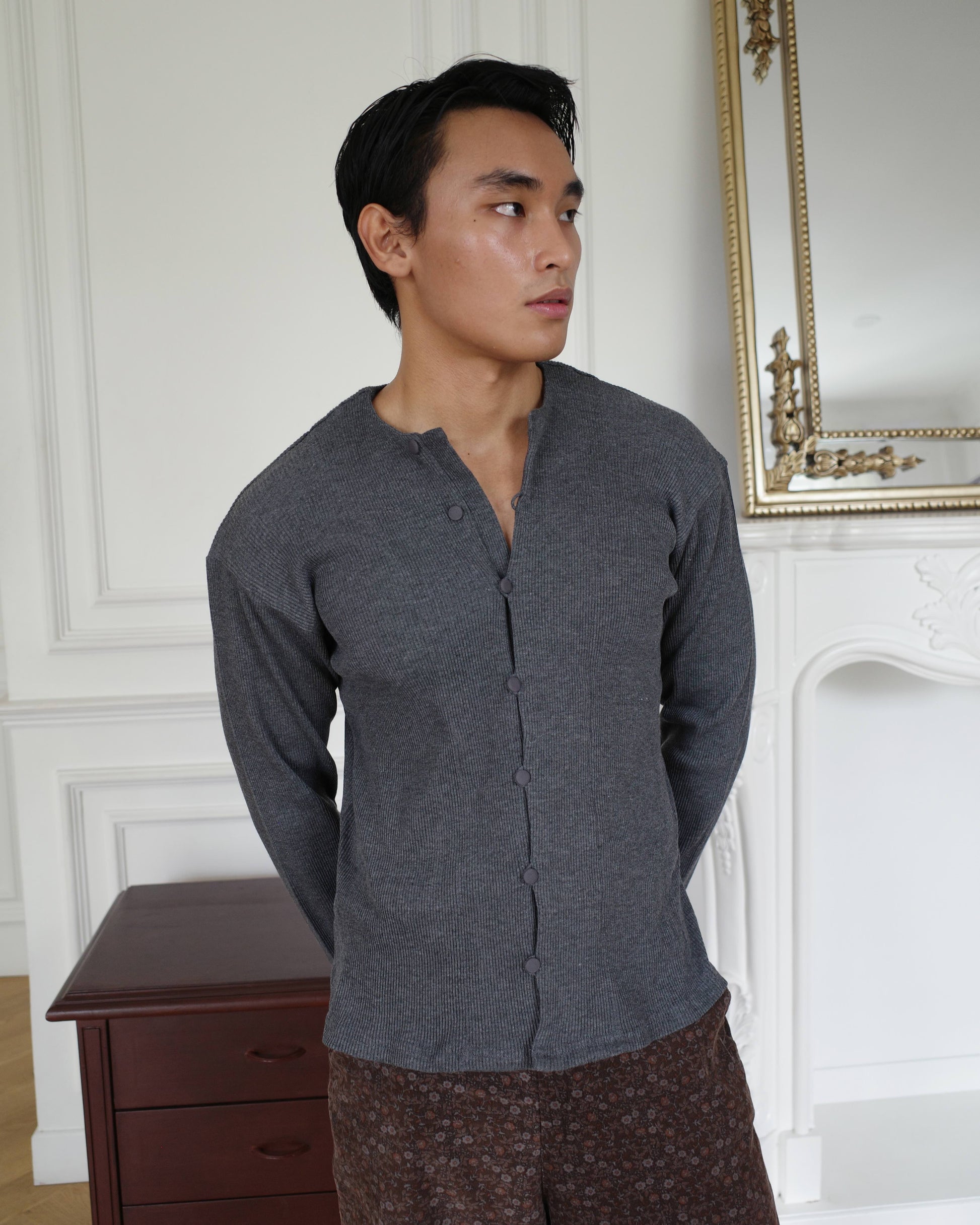 Mia Unisex Cardigan