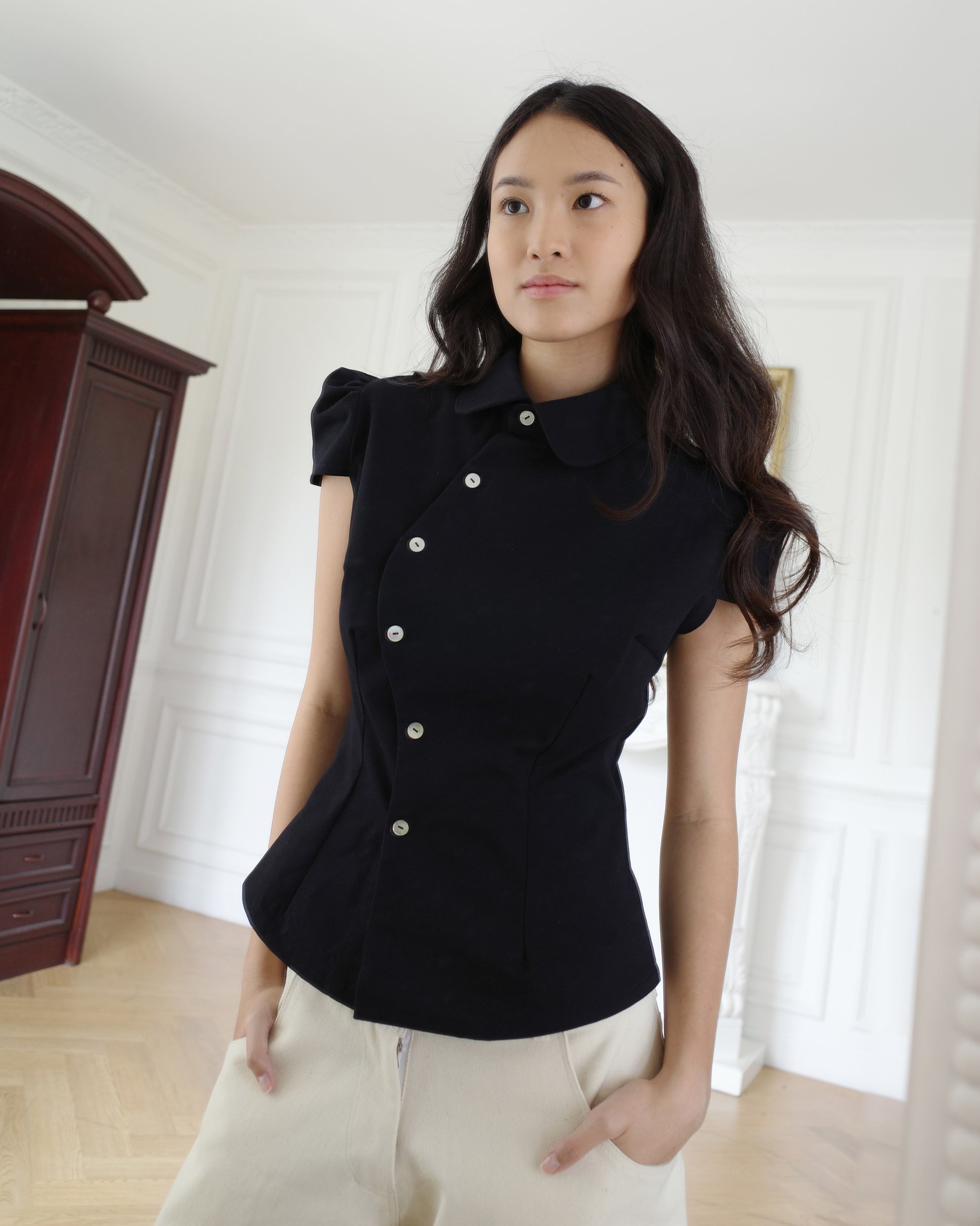 Sandi Shirt in Black